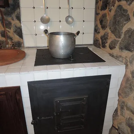 Gospodarstwo wiejskie Rural House Etna *